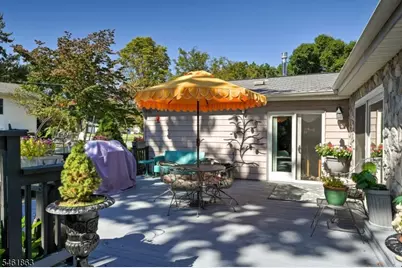 2 Armstrong Dr, Jefferson Township, NJ 07438 - Photo 6