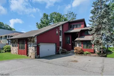 79 Castle Rock Rd, Jefferson Township, NJ 07849 - Photo 2
