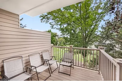 16 Stone Edge Rd, Bedminster Township, NJ 07921 - Photo 4