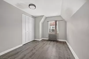 697 Roosevelt Ave, Carteret, NJ 07008 - Photo 4