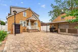 697 Roosevelt Ave, Carteret, NJ 07008 - Photo 2