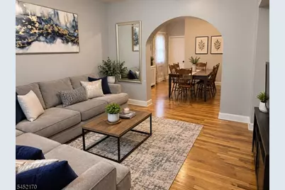 4 Hawthorne Pl, East Orange, NJ 07018 - Photo 4