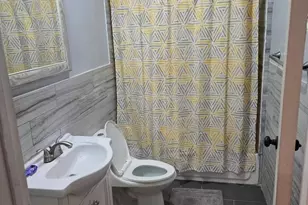 4 Hawthorne Pl, East Orange, NJ 07018 - Photo 8