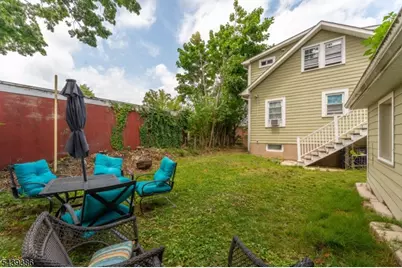 72 Minerva Ave, Hawthorne, NJ 07506 - Photo 16