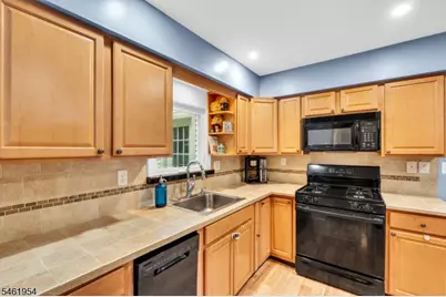 3 Johnson Ave, Mount Olive, NJ 07828 - Photo 6