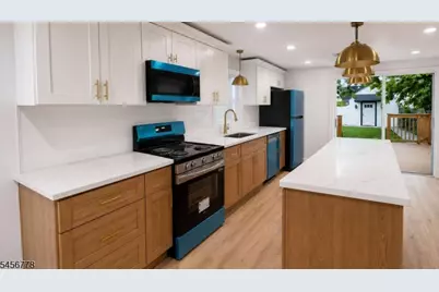 290 S 20th St, Newark, NJ 07103 - Photo 2