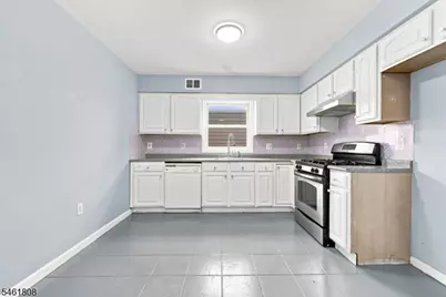 250 Passaic Ave, East Newark, NJ 07029 - Photo 8