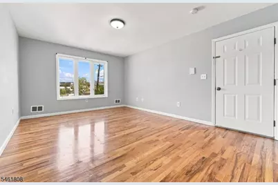 250 Passaic Ave, East Newark, NJ 07029 - Photo 6
