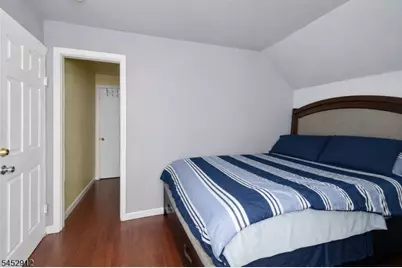 90 Manchester Ave, Paterson, NJ 07502 - Photo 14