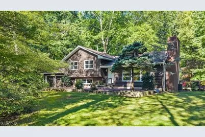 56 Sawmill Rd, Tewksbury Township, NJ 08833 - Photo 2