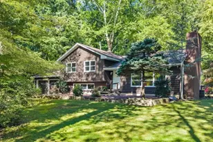 56 Sawmill Rd, Tewksbury Township, NJ 08833 - Photo 2