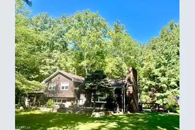 56 Sawmill Rd, Tewksbury Township, NJ 08833 - Photo 1