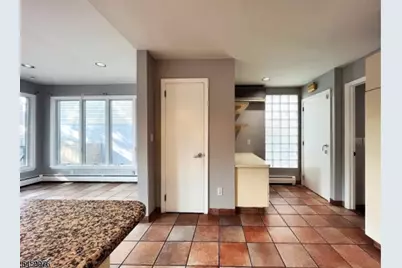 828 Van Buren Ave, Elizabeth, NJ 07201 - Photo 18