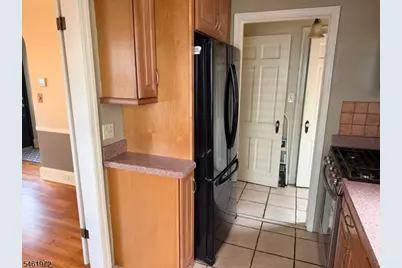 830 Travers St, Union Township, NJ 07083 - Photo 10