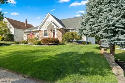 26 Mount Vernon St, Nutley, NJ 07110 - Photo 2