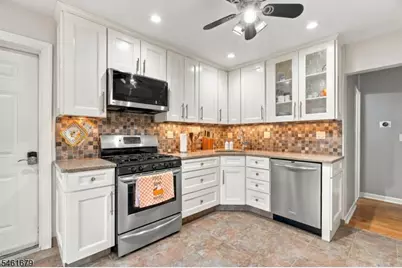 26 Mount Vernon St, Nutley, NJ 07110 - Photo 4
