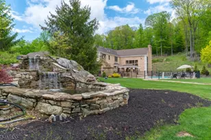 305 Green Rd, Sparta Township, NJ 07871 - Photo 4