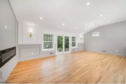 157 Circle Dr, Long Hill Township, NJ 07946 - Photo 8