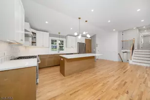 157 Circle Dr, Long Hill Township, NJ 07946 - Photo 4