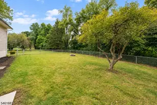 157 Circle Dr, Long Hill Township, NJ 07946 - Photo 22