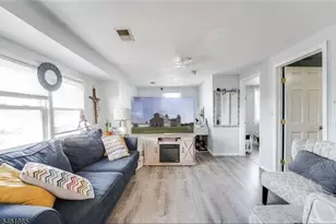 327 Stover Ave, North Arlington, NJ 07031 - Photo 4