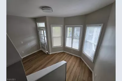37 Mapes Ave #3, Newark, NJ 07112 - Photo 4