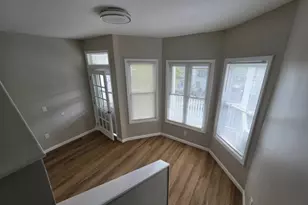 37 Mapes Ave, Newark, NJ 07112 - Photo 4