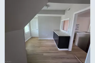 37 Mapes Ave #3, Newark, NJ 07112 - Photo 16