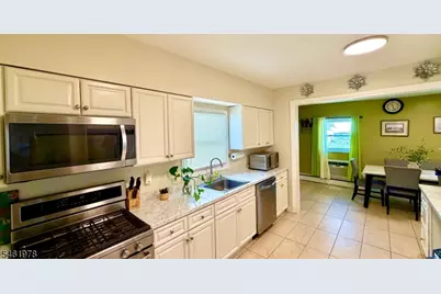 103 Bailey Ave, Hillside, NJ 07205 - Photo 8