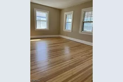 10 Warman St, Montclair, NJ 07042 - Photo 2
