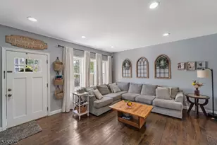 555 E Maple Ave, Woodbridge Township, NJ 07095 - Photo 6