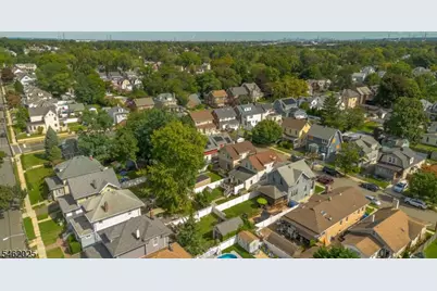 555 E Maple Ave, Woodbridge Township, NJ 07095 - Photo 32