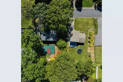 13 Arlington Dr, Denville, NJ 07834 - Photo 2