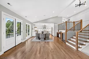 910 Minisink Way, Westfield, NJ 07090 - Photo 2