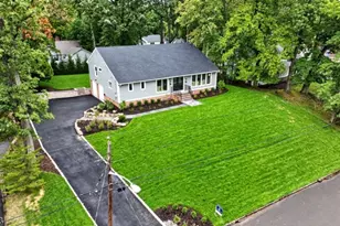 910 Minisink Way, Westfield, NJ 07090 - Photo 8