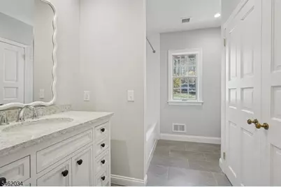 15 McGregor Ave, Mount Arlington, NJ 07856 - Photo 10