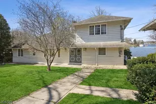 15 McGregor Ave, Mount Arlington, NJ 07856 - Photo 1