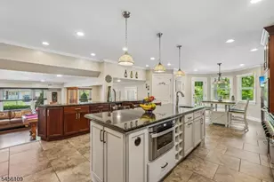 23 Chicopee Dr, Wayne, NJ 07470 - Photo 6