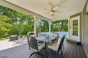 23 Chicopee Dr, Wayne, NJ 07470 - Photo 44