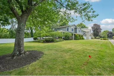 23 Chicopee Dr, Wayne, NJ 07470 - Photo 2