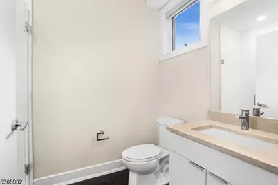 42 Spring St #103, Morristown, NJ 07960 - Photo 4