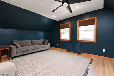 186 Macdonald Dr, Wayne, NJ 07470 - Photo 16