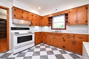 186 MacDonald Dr, Wayne, NJ 07470 - Photo 8