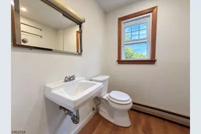 186 Macdonald Dr, Wayne, NJ 07470 - Photo 14