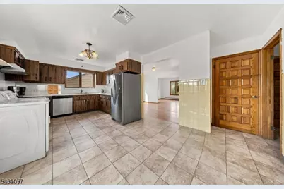 172 Union Ave #2, Belleville, NJ 07109 - Photo 4