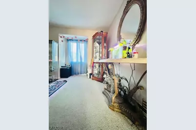 17 Andrew Ct, Bloomfield, NJ 07003 - Photo 4