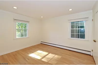 293 Cherry Hill Rd, Mountainside, NJ 07092 - Photo 16