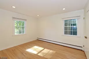 293 Cherry Hill Rd, Mountainside, NJ 07092 - Photo 16