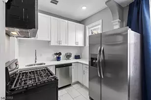 153 Danforth Ave, Jersey City, NJ 07305 - Photo 2