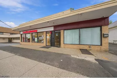 260 Broadway, Elmwood Park, NJ 07407 - Photo 10